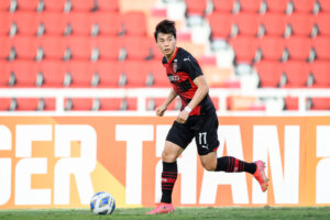 Lim,Sang hyub,(red),Of,Fc,Pohang,Steelers,In,Action,During